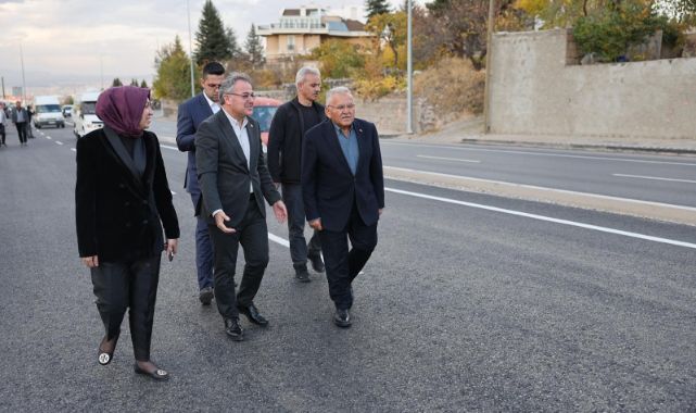 Başkan Özdoğan duyurdu: Kayseri Caddesi ve Hacılar Meydanı'nda çalışmalar tamamlandı