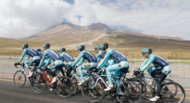 Erciyes'teki Yüksek İrtifa Bisiklet Kampları spor turizmini zirveye taşıyor