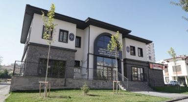 Esentepe'de Akıl Küpü Kütüphanesi açılıyor