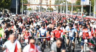 Filistin'e destek için pedal çevirdiler