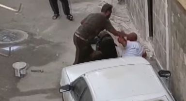 Gaziantep'te dehşete düşüren görüntüler: Annesini tekmeledi, ağabeyini defalarca bıçaklayarak öldürdü