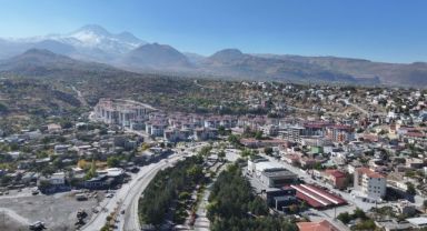 Hacılar'da son rötuşlar: Konutlar kışa kalmayacak