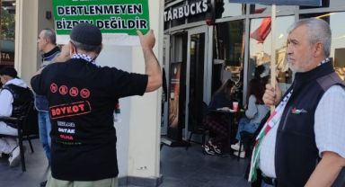 Kayseri’de Starbucks Önünde İsrail Protestosu