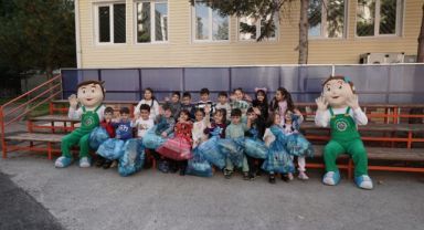 'Mobil sıfır Atık Toplama ve Eğitim Aracı' öğrencilerin ayağına gidiyor