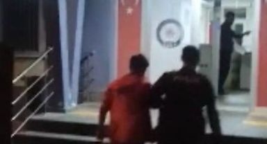 Park malzemelerine zarar veren çocuk yakalandı