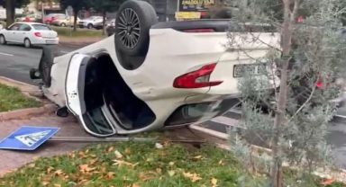 Zincirleme kazaya karışan otomobil takla attı: 1 yaralı