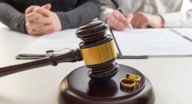 Adalet Bakanlığı'ndan Aile Hukukunda Kapsamlı Değişiklik: Süresiz Nafaka Kaldırılıyor, Arabuluculuk Geliyor