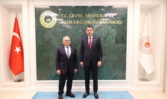 Başkan Büyükkılıç'tan Bakan Kurum'a ziyaret
