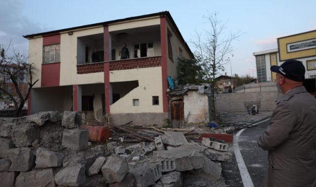 Başkan Çolakbayrakdar Uğurevler’de: