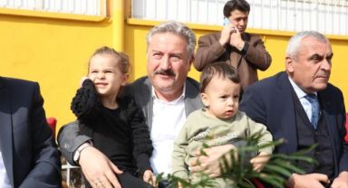 Başkan Palancıoğlu Esentepe Mumcular İlkokulu öğrencileri ile bir araya geldi