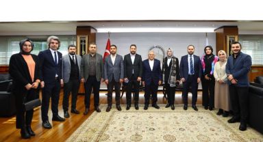 Büyükkılıç, Kayseri'nin ilk kadın ilçe başkanı Kahraman ve yönetimini ağırladı