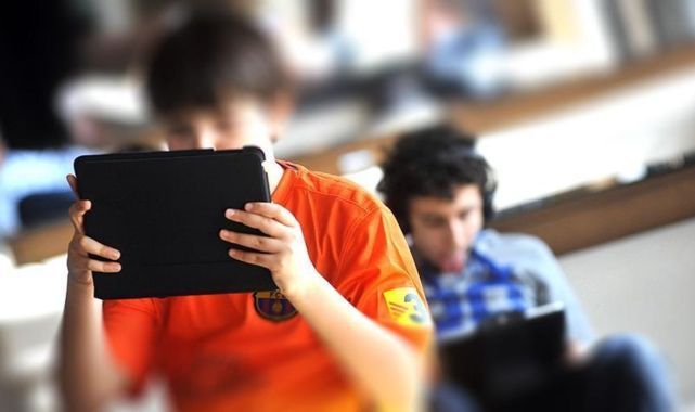 Dijital Bağımlılık Uyarıları: