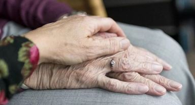 Dünya Hızla Yaşlanıyor: Japonya Lider! Türkiye'nin Yaşlanma Hızı Oranı %10,6