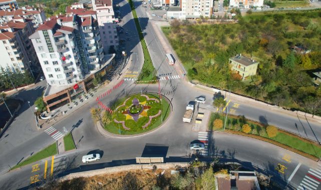 Dut Kavşağı’na yeni çehre