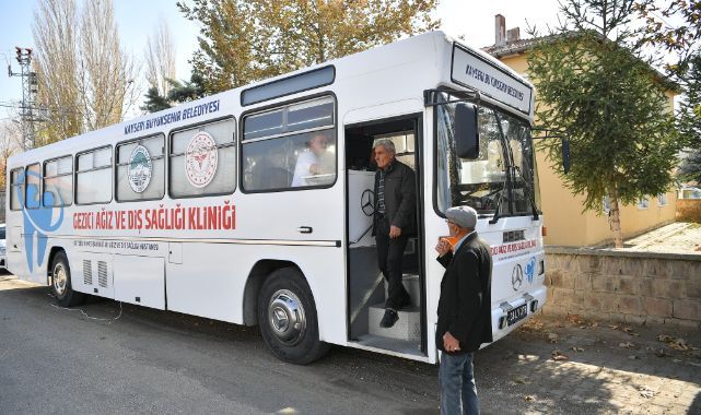 Gezici Ağız ve Diş Sağlığı Kliniği vatandaşın ayağına gidiyor