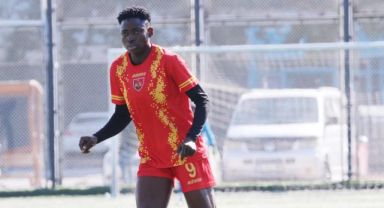 Kafayat Atoke Başhıru, 3 maçta 9 gol attı