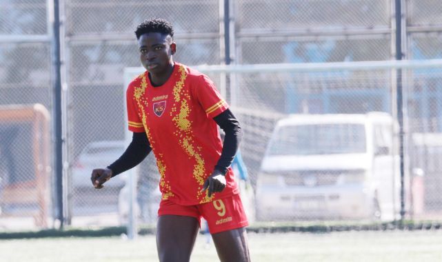 Kafayat Atoke Başhıru, 3 maçta 9 gol attı