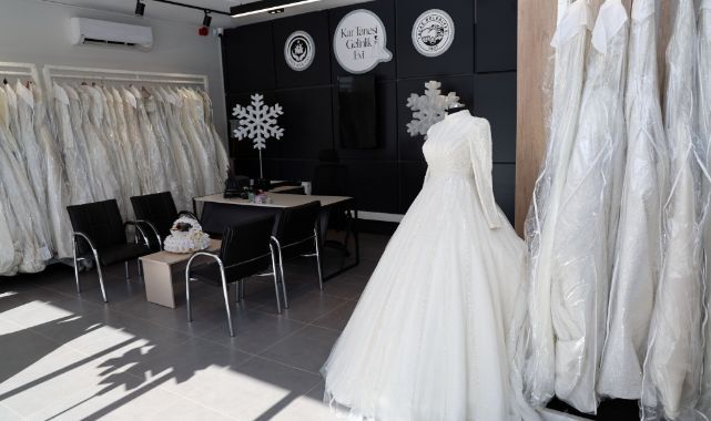 Kar Tanesi Gelinlik Evi ara tatilde mutlu koşuşturmacanın adresi oldu