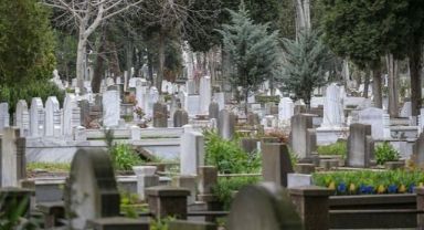 Kayseri'de Mezar Fiyatlarına Zam! Asri Mezarlık'ta 2 Kişilik Aile Mezarı 400.000 TL