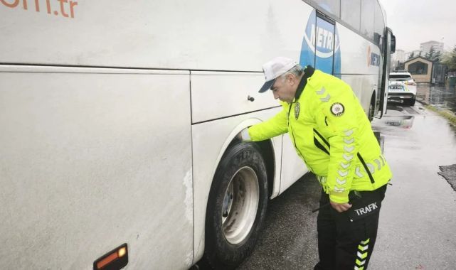 Kayseri Emniyetinden Sürücülere Güvenli Yolculuk Mesajı: Denetimler Aralıksız Sürecek