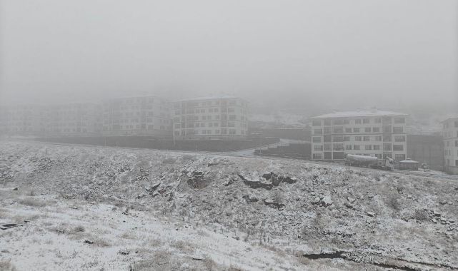 Kayseri’nin yüksek kesimlerine kar yağdı