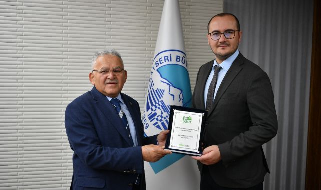 Kayseri'ye 'En iyi Tarihi Alan Dönüşümü Yapan Belediye ödülü