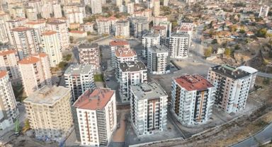 Melikgazi Belediyesi 21 aileyi daha kolay ödeme imkanı ile ev sahibi yapacak