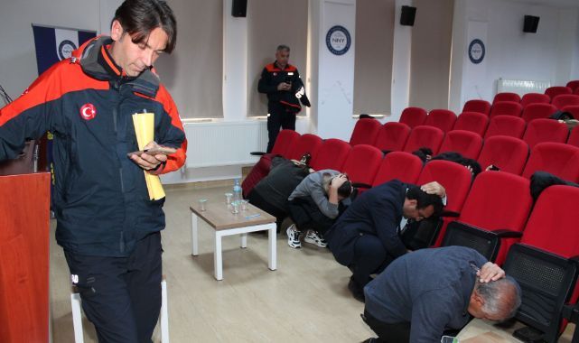 Nnyü’de Deprem Ve Yangın Tahliye Tatbikatı