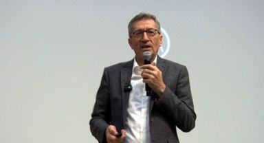 Önceki dönem Milli Eğitim Bakanı Selçuk: 