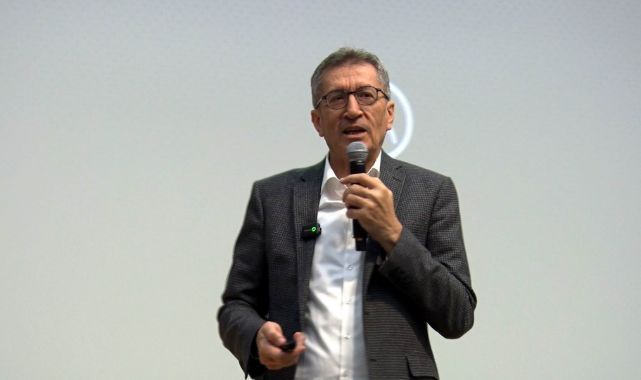 Önceki dönem Milli Eğitim Bakanı Selçuk: