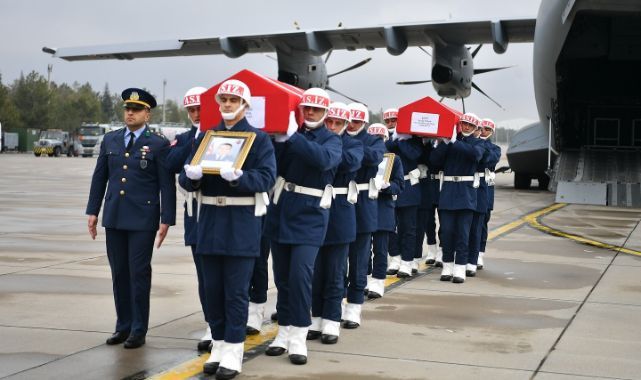 Şehit pilot İlgen'in naaşı Kayseri'de