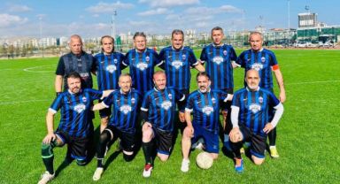 Şinasi Attı, Kayseri Masterler Coştu…