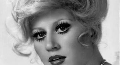 Türk Sanat Müziği Yasta: Usta Sanatçı Muazzez Abacı, 78. Doğum Gününde Hayatını Kaybetti