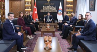 Vali Çiçek; eğitimcileri kabul etti