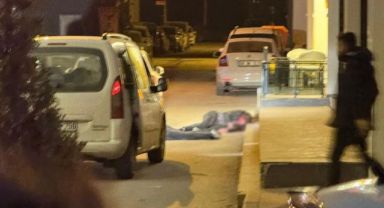 Van’da Kanlı Gece: Silahlı Kavgada Baba ve Oğlu Hayatını Kaybetti