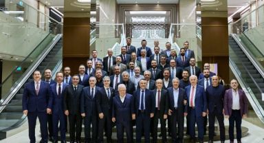 Anadolu Güçbirliği Holding, İlk Ana Bayi Toplantısını Düzenledi: Öncelik Sürdürülebilir Büyüme ve Dijitalleşme