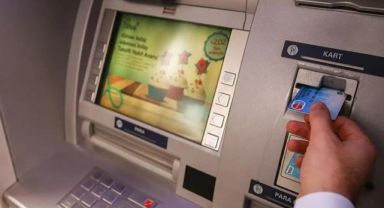 Bankalardan ATM Atağı: Şube Yanındaki Makinelerde Limit 50 Bin TL’yi Aşacak!