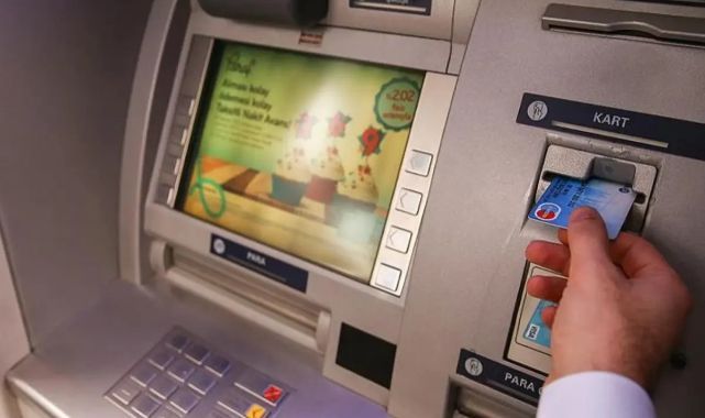 Bankalardan ATM Atağı: Şube Yanındaki Makinelerde Limit 50 Bin TL’yi Aşacak!