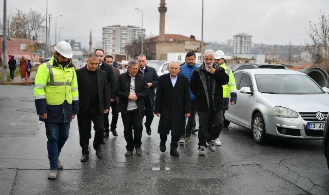Başkan Büyükkılıç; Kartal Kavşağı altyapı çalışmalarını inceledi