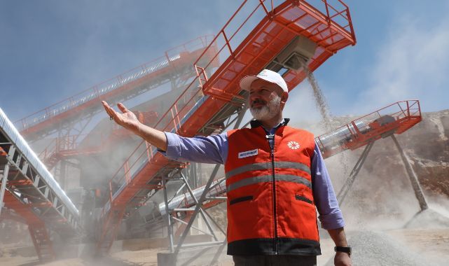 Başkan Çolakbayrakdar, 