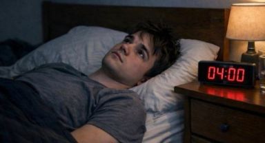 Ekonomik Kaygı Uykuları Kaçırıyor: Z Kuşağının %70’i Geceleri 