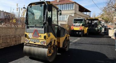 Kepez’de konforlu ulaşım için yoğun asfalt mesaisi