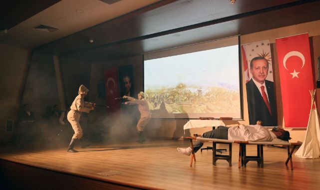 Mehmet Akif Talas'ta tiyatro ile anıldı