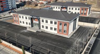 Melikgazi Belediyesi, 3 mahalleye birden hizmet edecek okullarda sona geldi