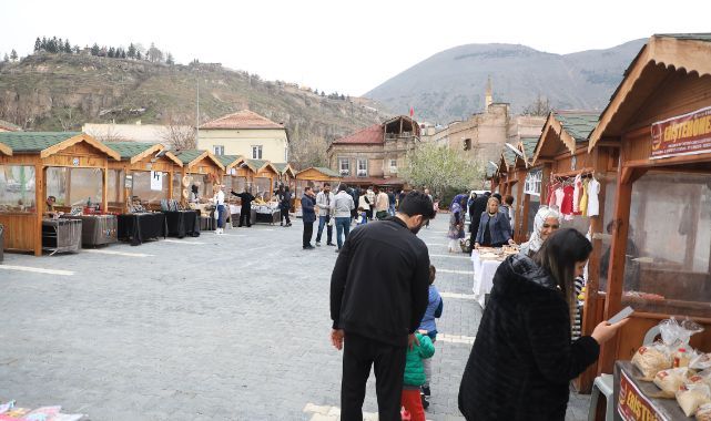 Talas’ta bu Pazar yılın son ‘Maharetli Eller’ günü