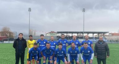 Tomarza Belediyespor rakibini 4-2 mağlup etti