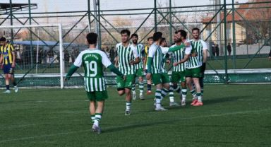 Zirvede Şekerspor damgası