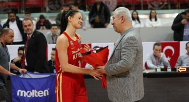 Alice Kunek ile yollar ayrıldı