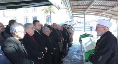 Başkan Büyükkılıç'tan Hacılar'da gönüllere dokunan ziyaret