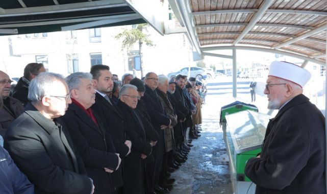 Başkan Büyükkılıç'tan Hacılar'da gönüllere dokunan ziyaret